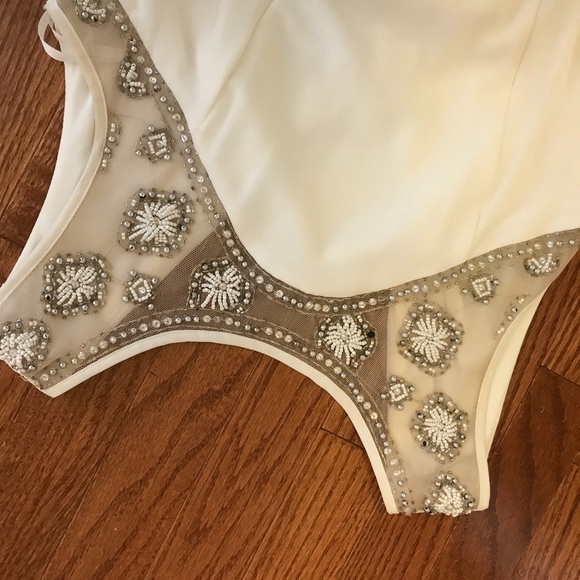 Fancy white skater dress - Picture 3 of 5